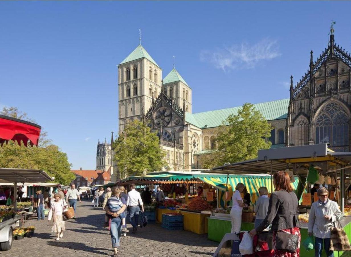 Schickes, Stilvolles Und Helles Apartment In Muenster Bagian luar foto